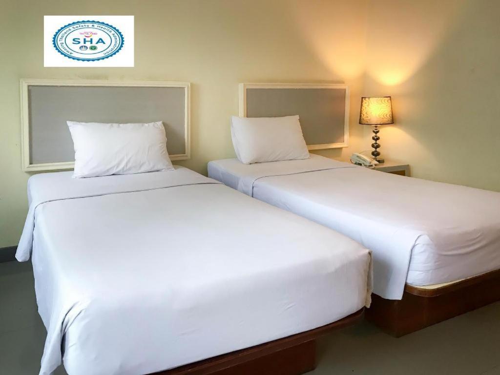 J Two S Pratunam Hotel Bangkok Dış mekan fotoğraf