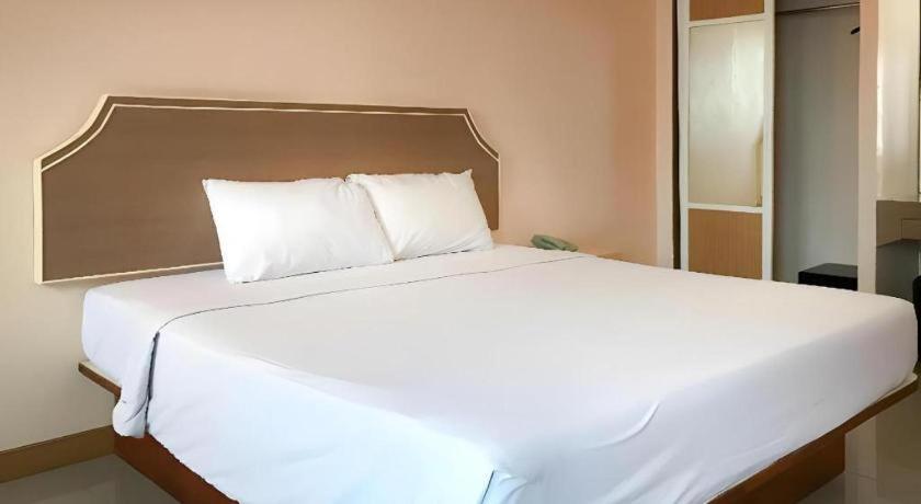 J Two S Pratunam Hotel Bangkok Dış mekan fotoğraf