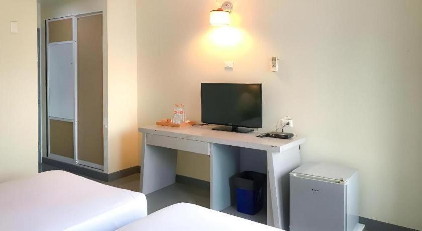 J Two S Pratunam Hotel Bangkok Dış mekan fotoğraf