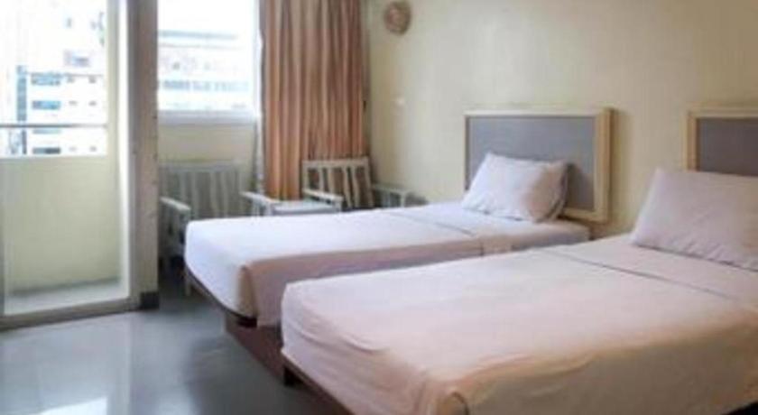 J Two S Pratunam Hotel Bangkok Dış mekan fotoğraf