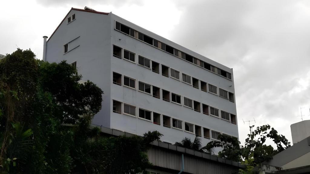 J Two S Pratunam Hotel Bangkok Dış mekan fotoğraf